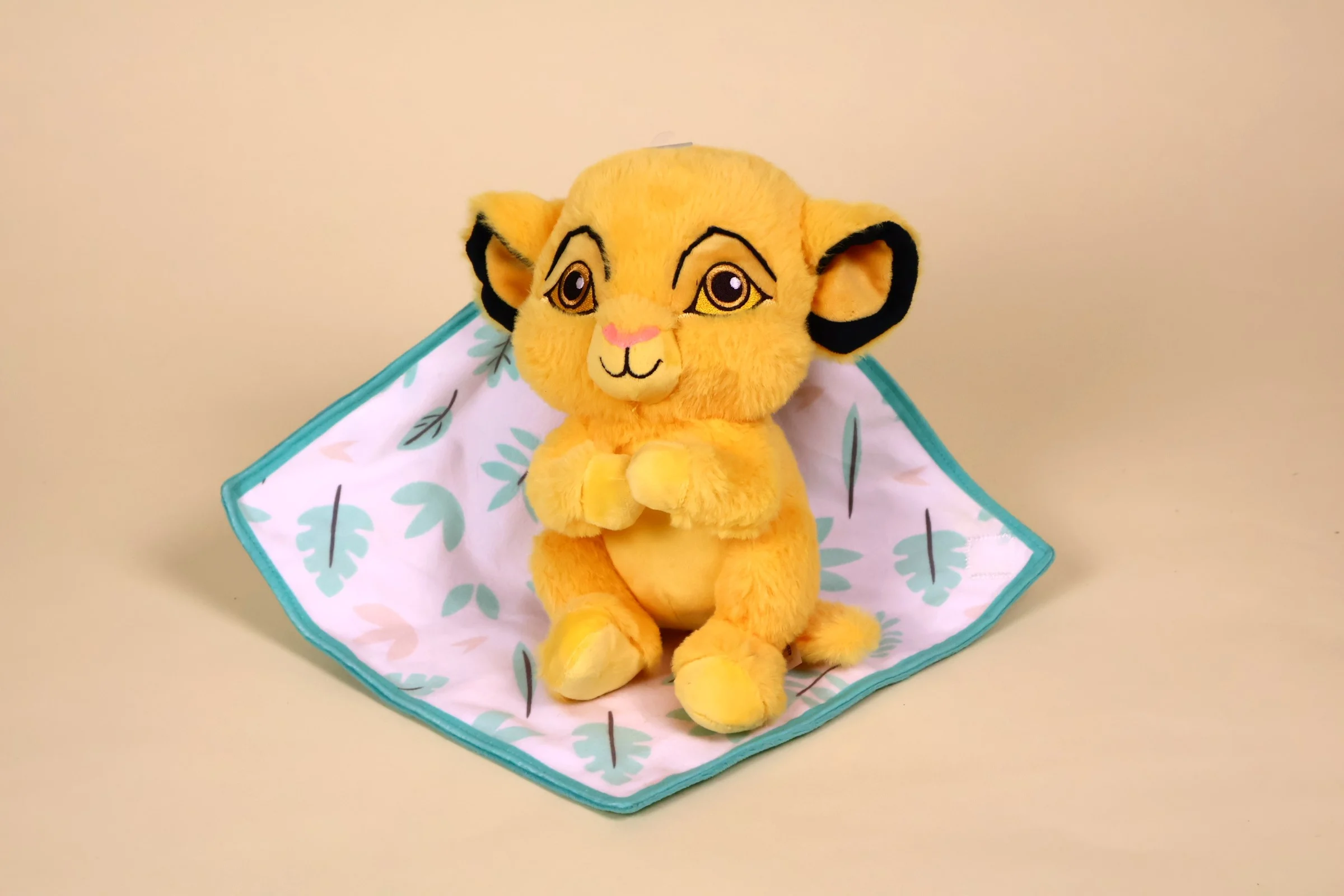 simba roi lion couverture feuille vert foncé ouvert