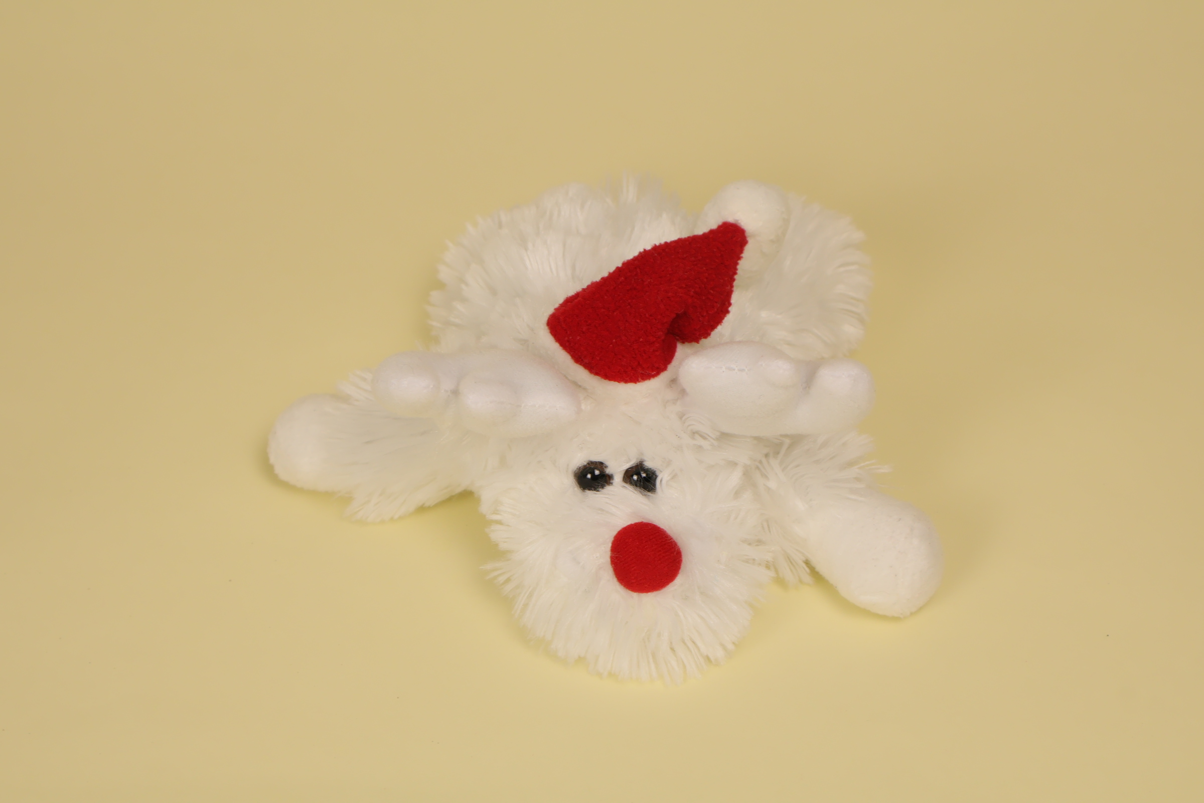 couché Peluche élan blanc poils longs 21 cm avec bonnet rouge de Noël renne doudou hiver