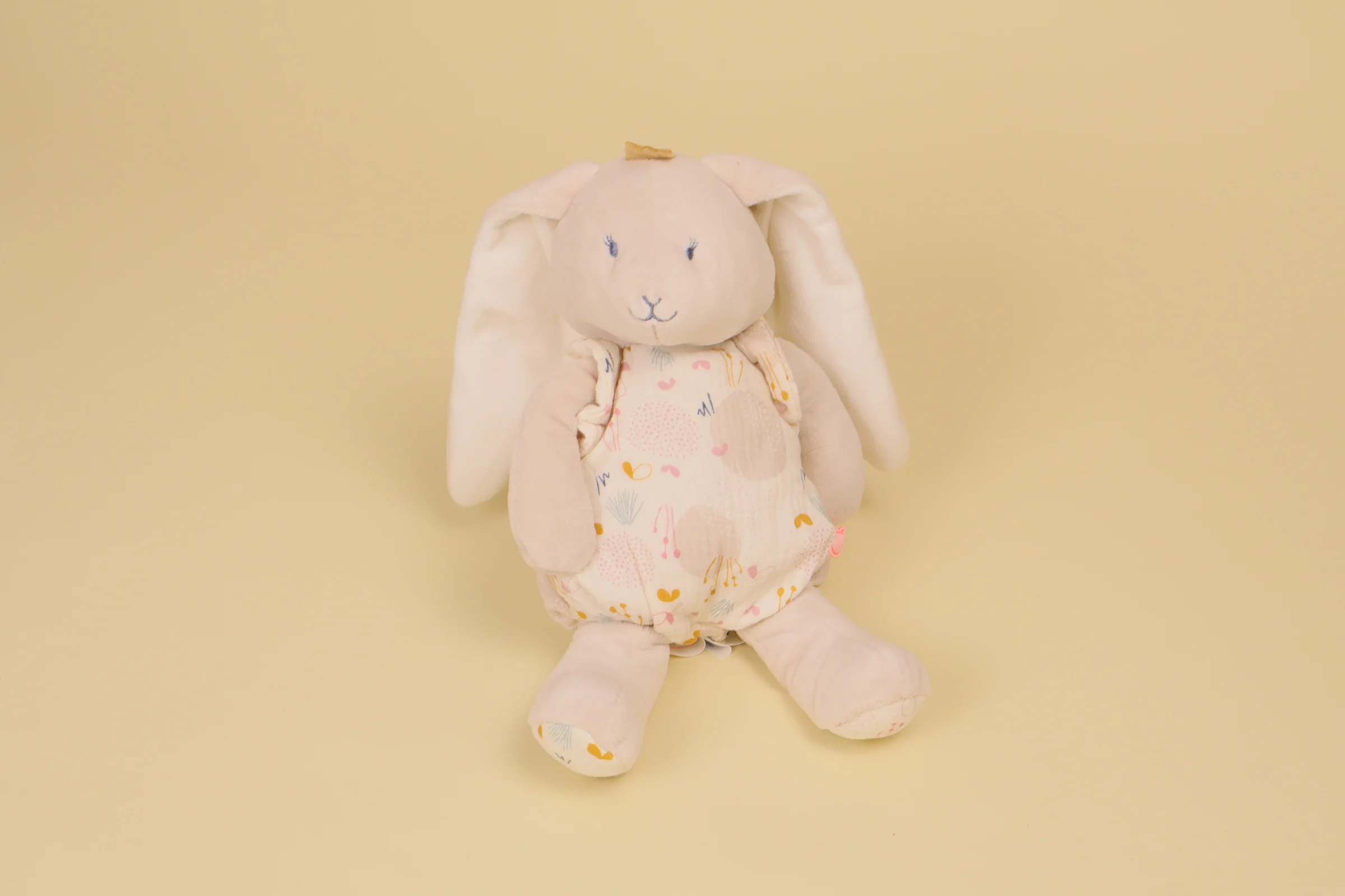 Peluche lapin Lina blanc couronne combinaison imprimée 28 cm marque Noukie's collection Pili Lina et Joy