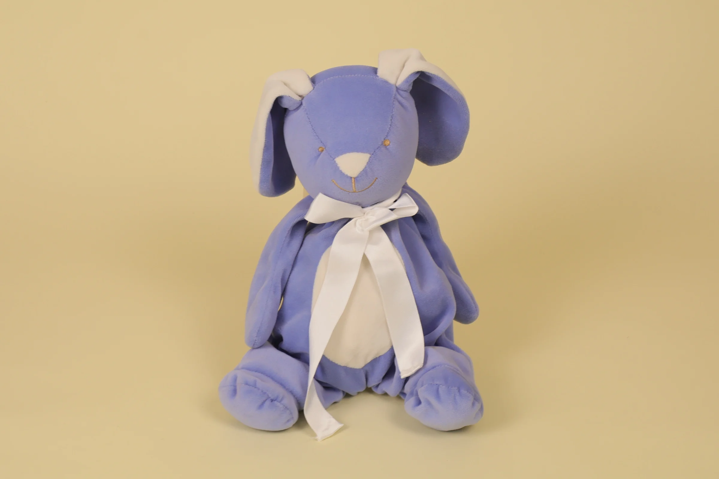 Doudou peluche lapin bleu et blanc 32 cm avec nœud marque Bengy