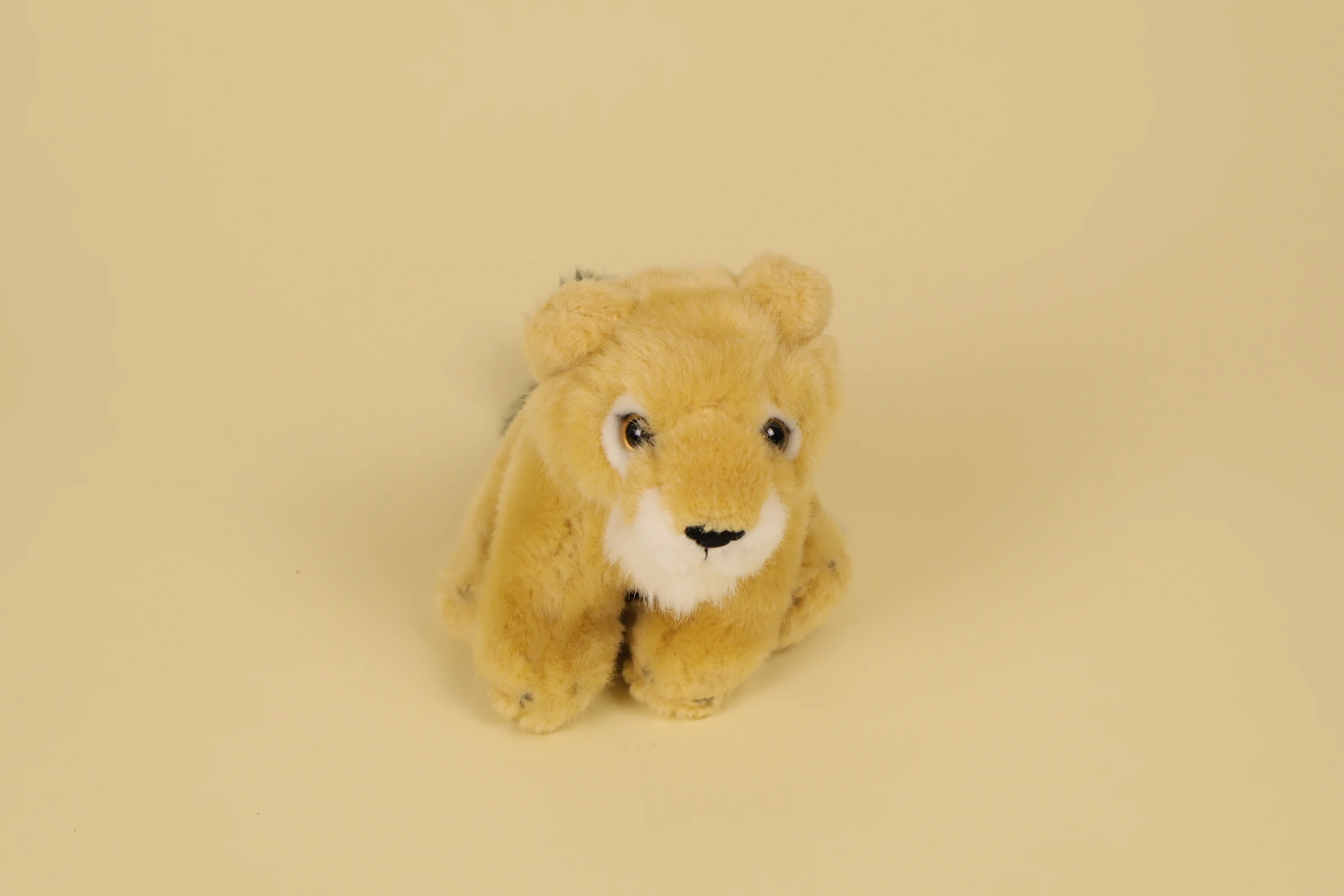 face Petite peluche bébé lion lionceau réaliste 13 cm marque Nature Planet