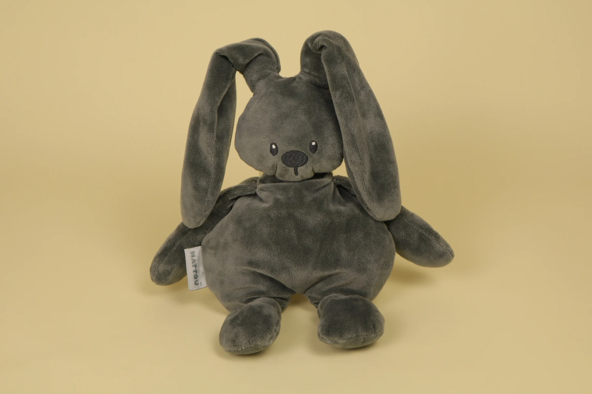 Doudou peluche lapin gris fonce collection Lapidou marque Nattou