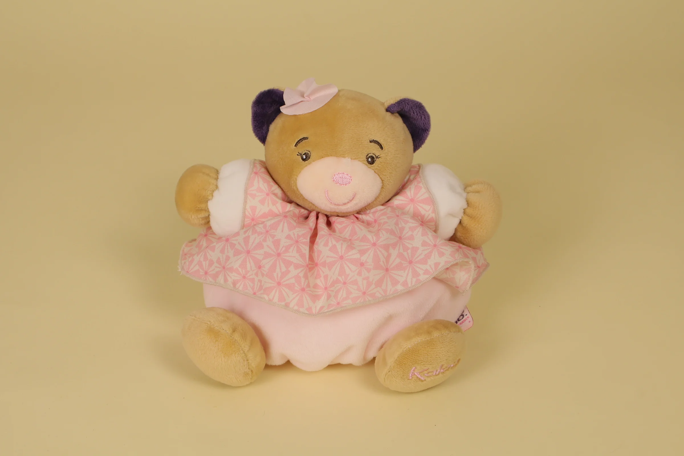 Doudou ours boule rose et violet portant une robe imprimee 18 cm Petite Rose vintage 2013 marque Kaloo