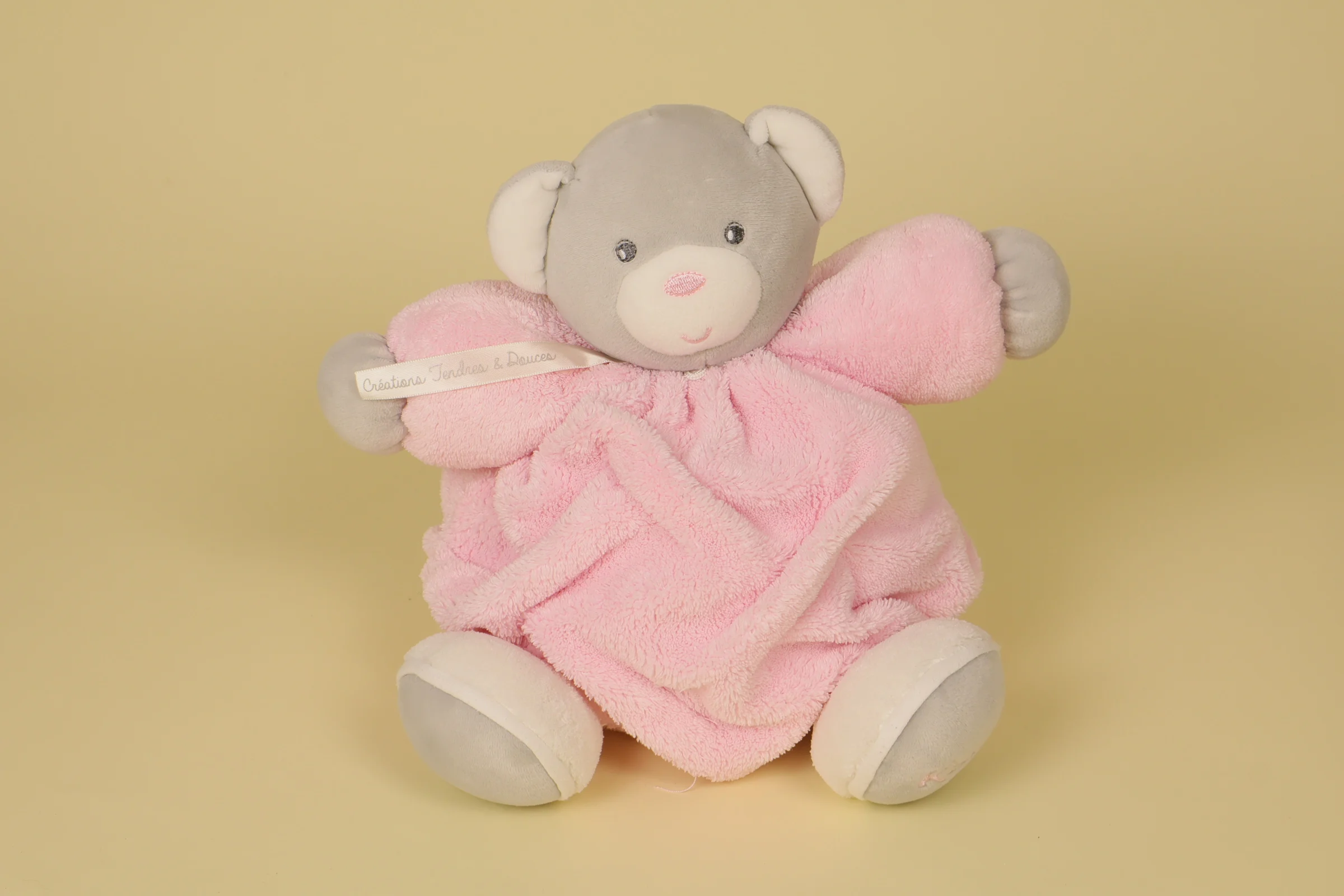 Doudou ours boule rose et gris 26 cm Plume marque Kaloo