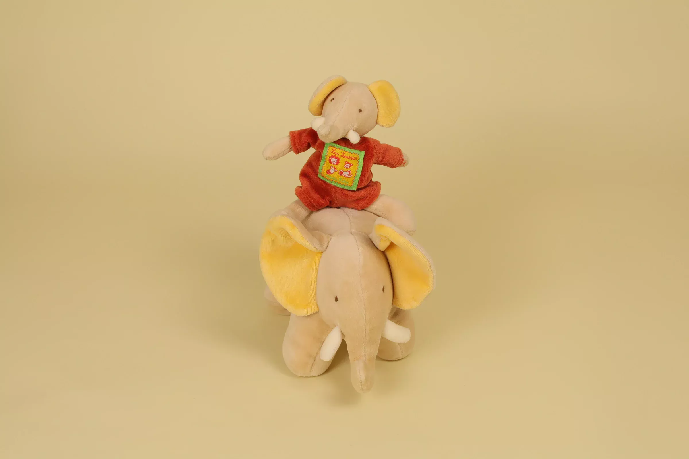 Doudou elephant musical beige grand et petit elephant collection Les Loustics vintage 2006 marque Moulin Roty