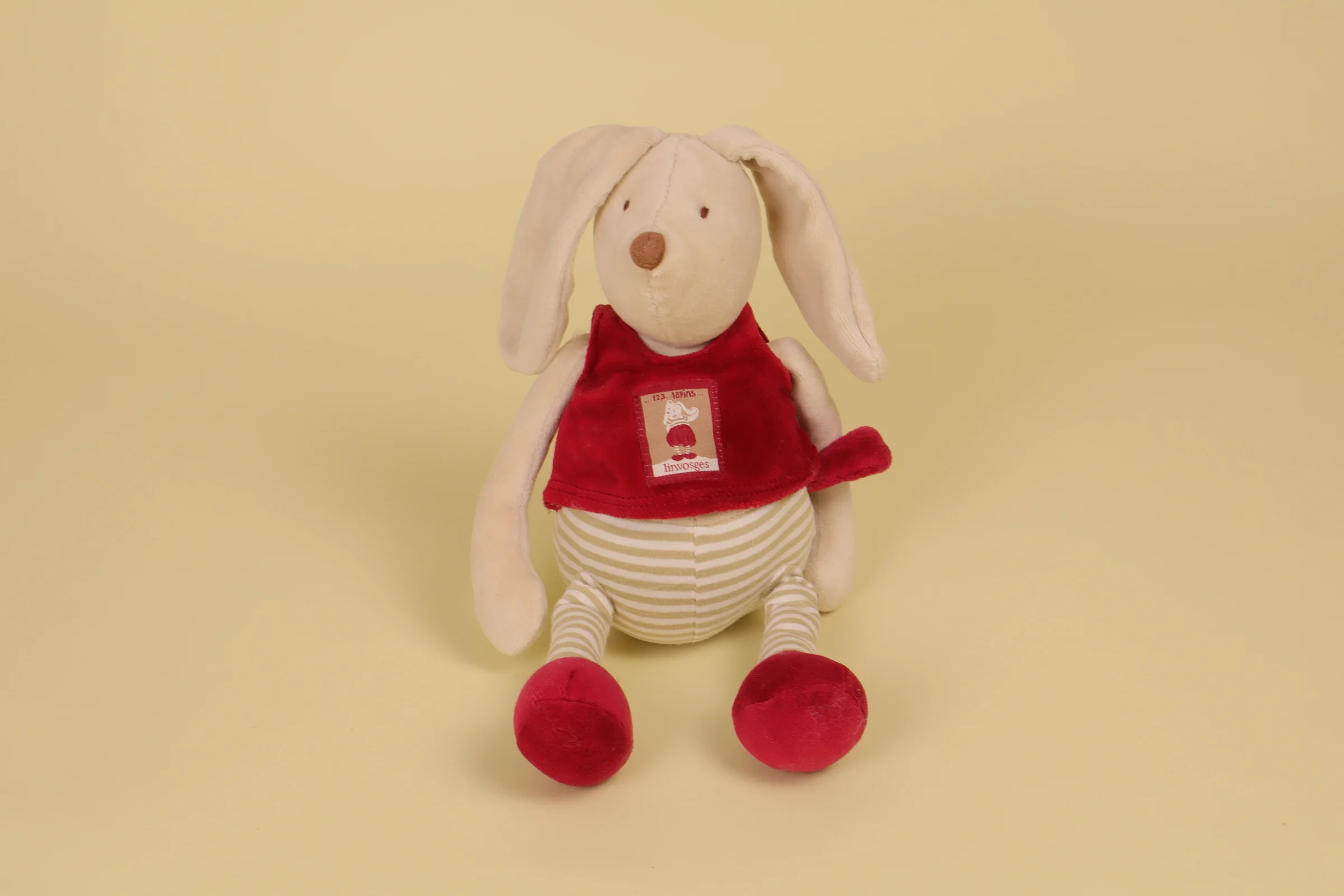 Doudou lapin musical beige et rouge 30 cm collection 1 2 3 Lapins vintage 2010 marque Linvosges Moulin Roty