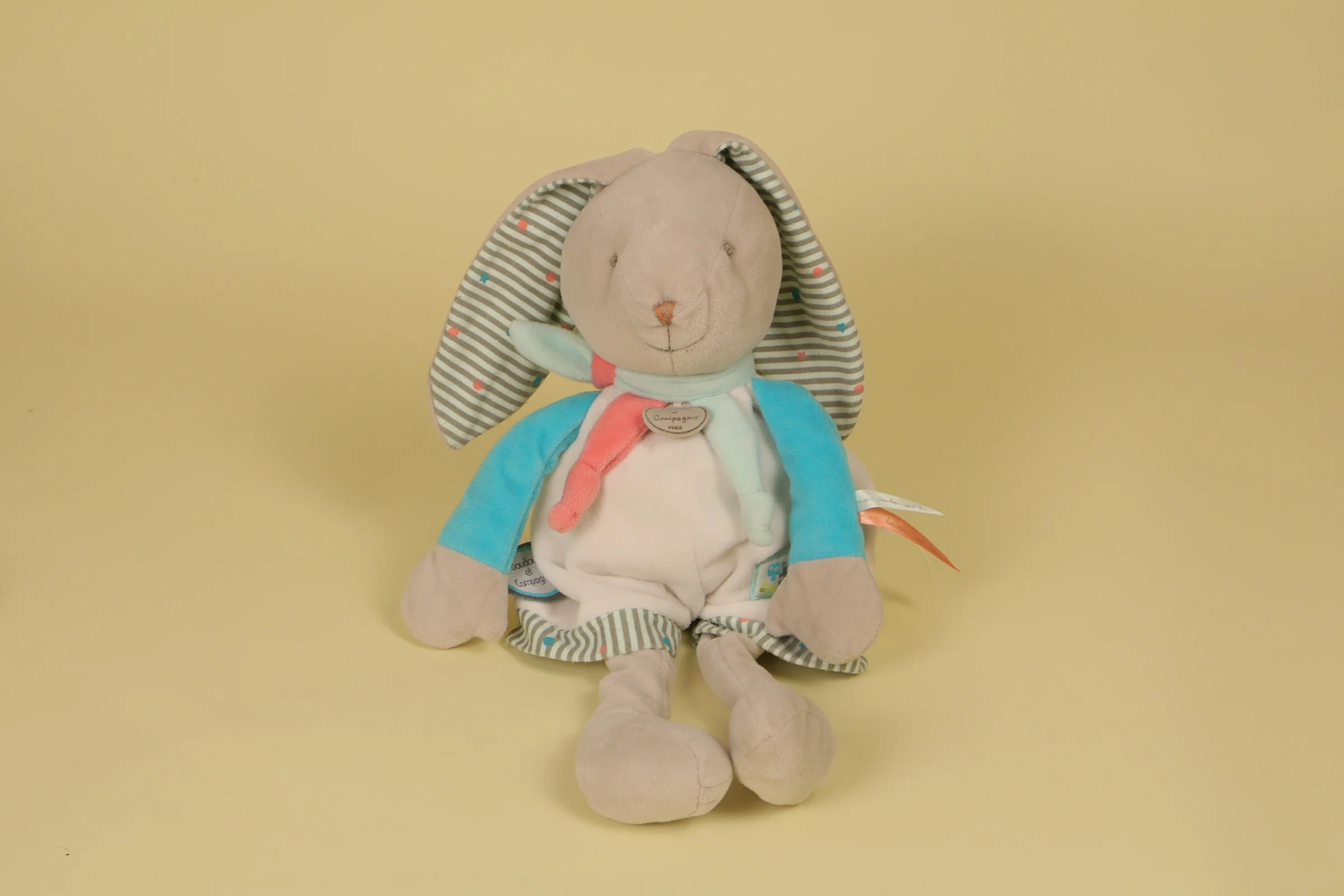 Grand lapin pantin Happy avec étiquette Puzzle collection Happy 40 cm 2016 marque Doudou et Compagnie
