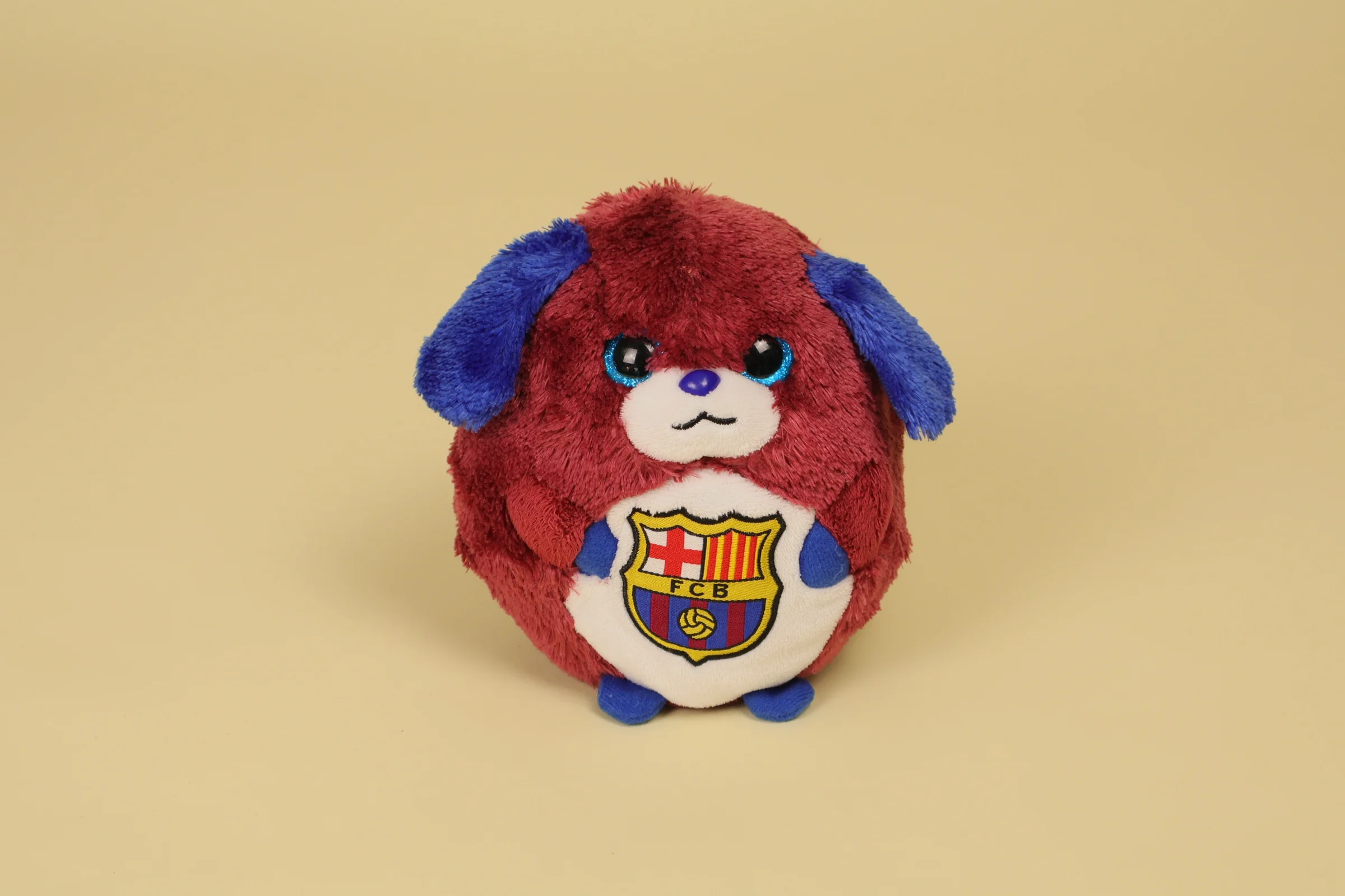 Peluche Chien Cule Capita FC Barcelone avec Ecusson du Club Catalan 13 cm Annee 2016 Marque Ty