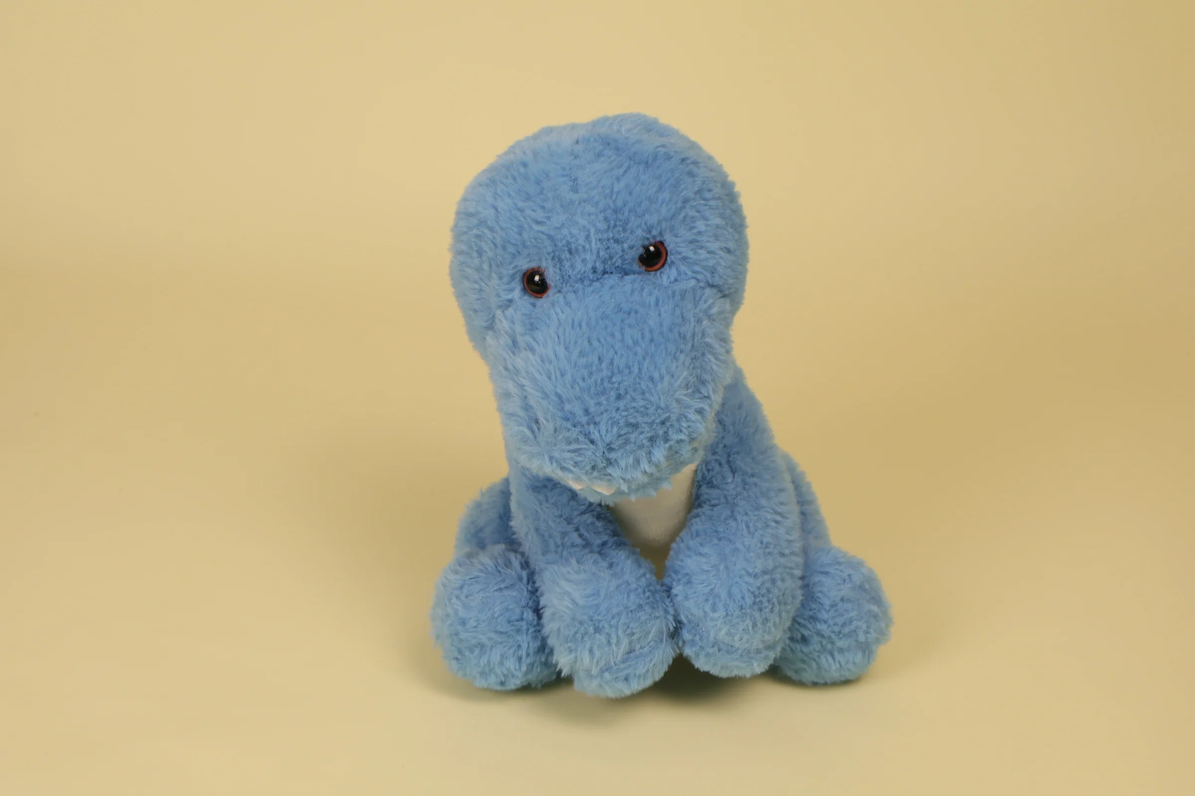 Peluche Dinosaure T-Rex Bleu avec ses Cretes Dorsales Bleues Foncees et ses Dents en Feutrine 27 cm Annee 2019 2021 Marque Auchan