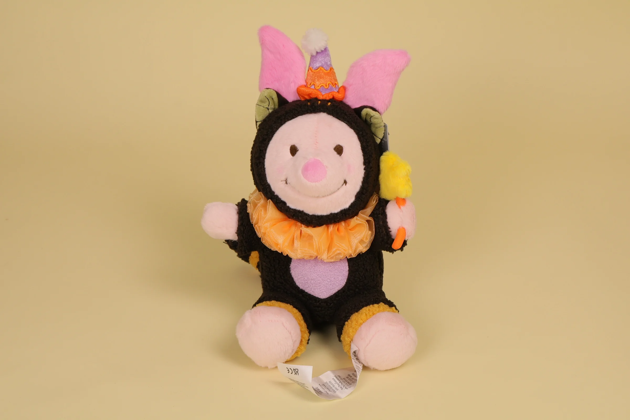 Peluche Porcinet Deguise Chauve-Souris Mesure 24 cm Collection Halloween Annee 2024 Marque DISNEY STORE